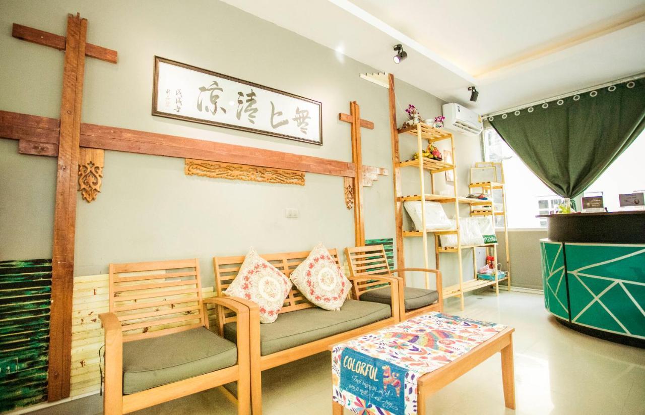 Shanmen Art House Phuket Patong Exterior photo