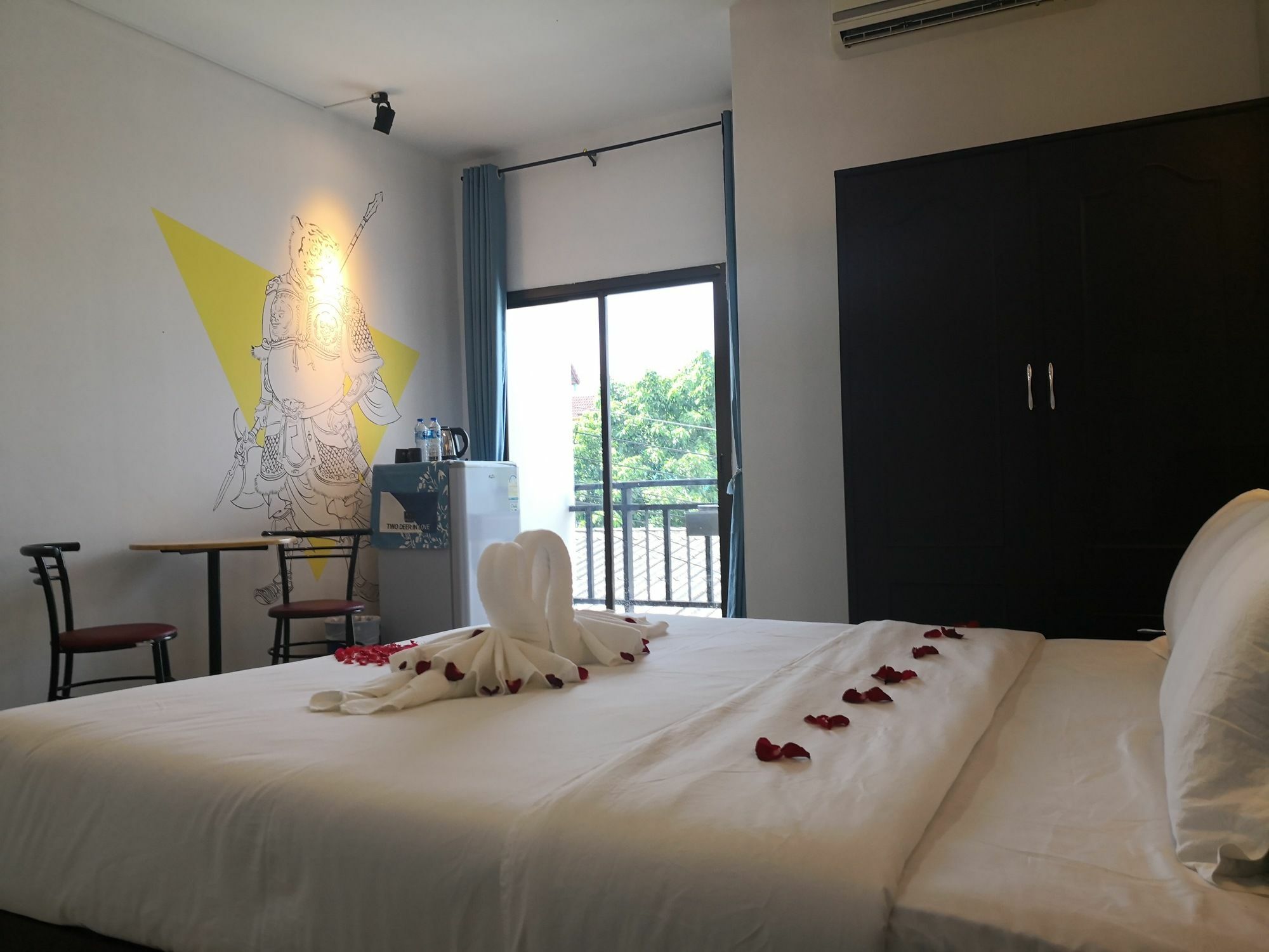 Shanmen Art House Phuket Patong Exterior photo